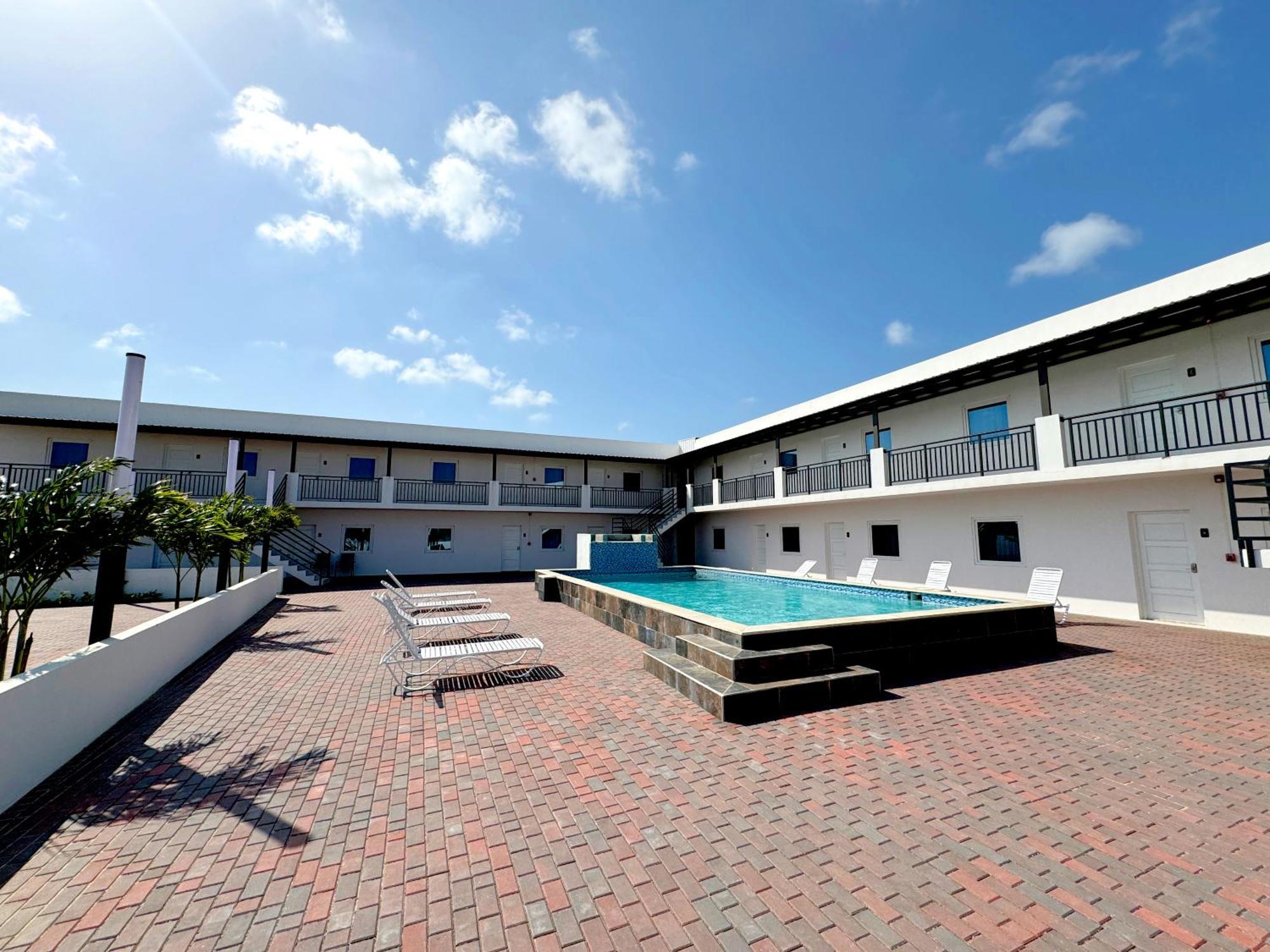 Bon Bini Suites Oranjestad Eksteriør bilde